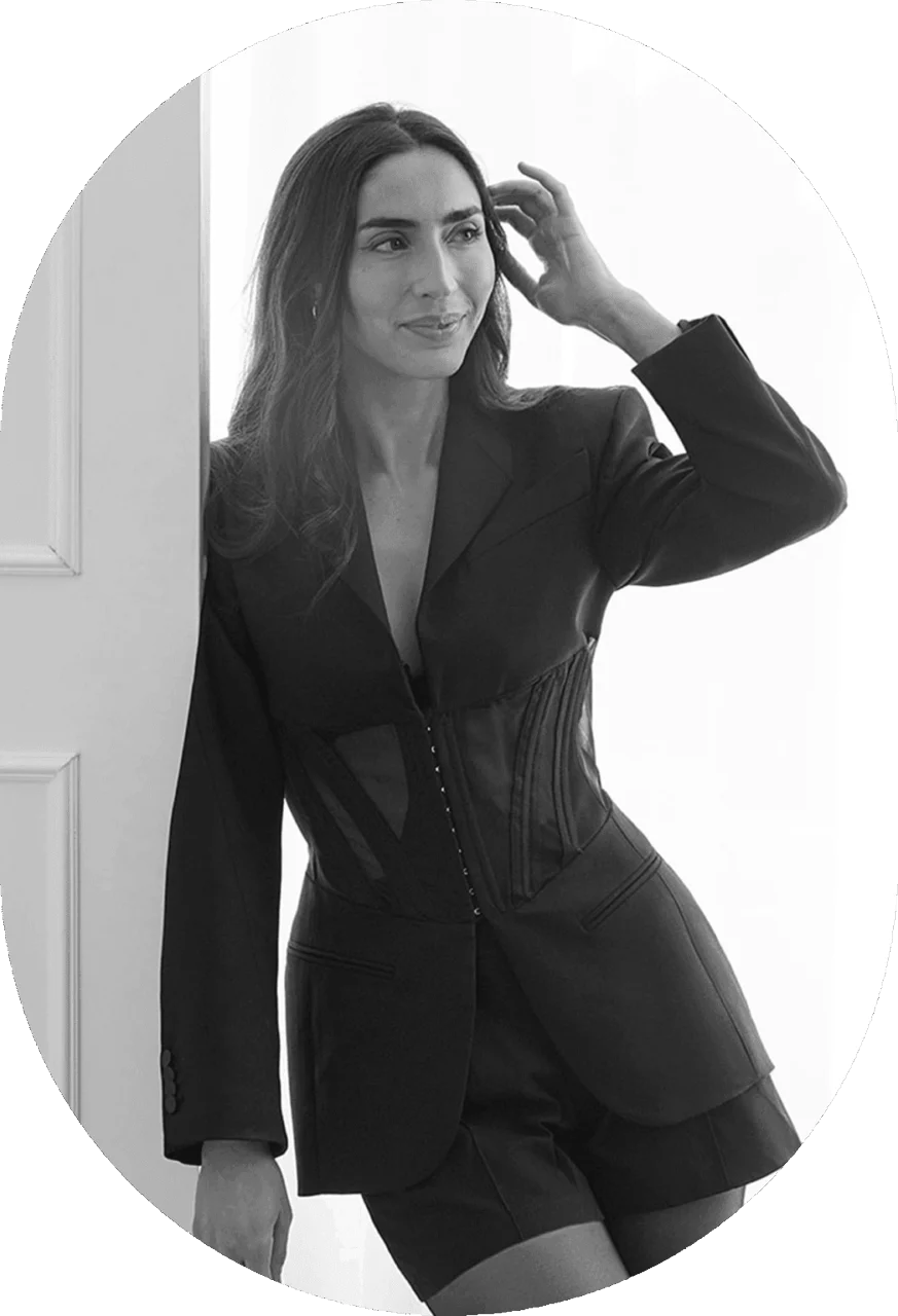 estudio fotográfico Madrid - sesión de moda con vestuario y maquillaje profesional